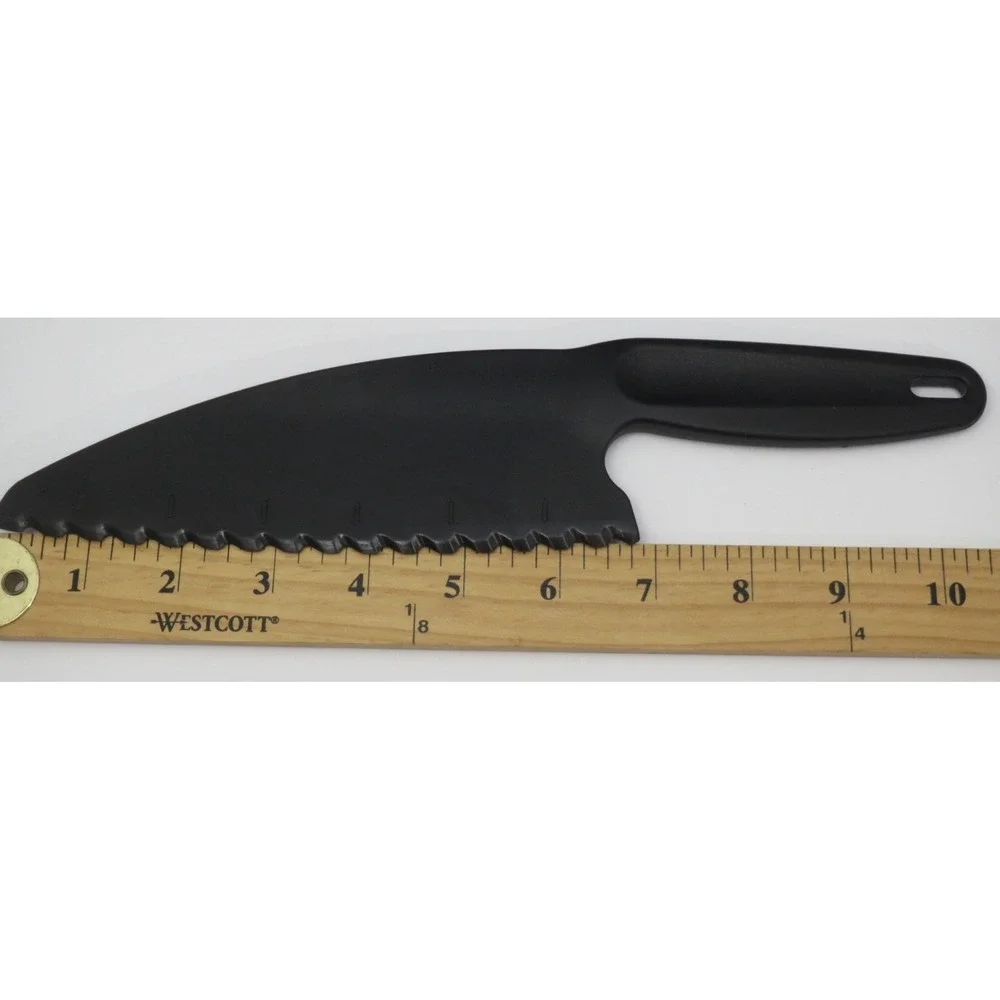 The Pampered Chef‎ Black Nylon Serrated Edge Lettuce Knife